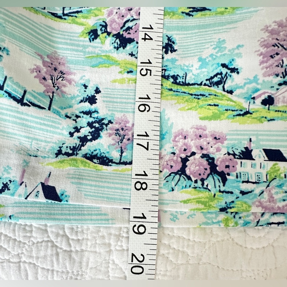 NWT Kim Rogers SZ 10 Scenic Print Women's Skorts pull on tummy control - Picture 7 of 7
